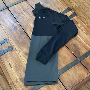 Men’s Nike dry fit shirt